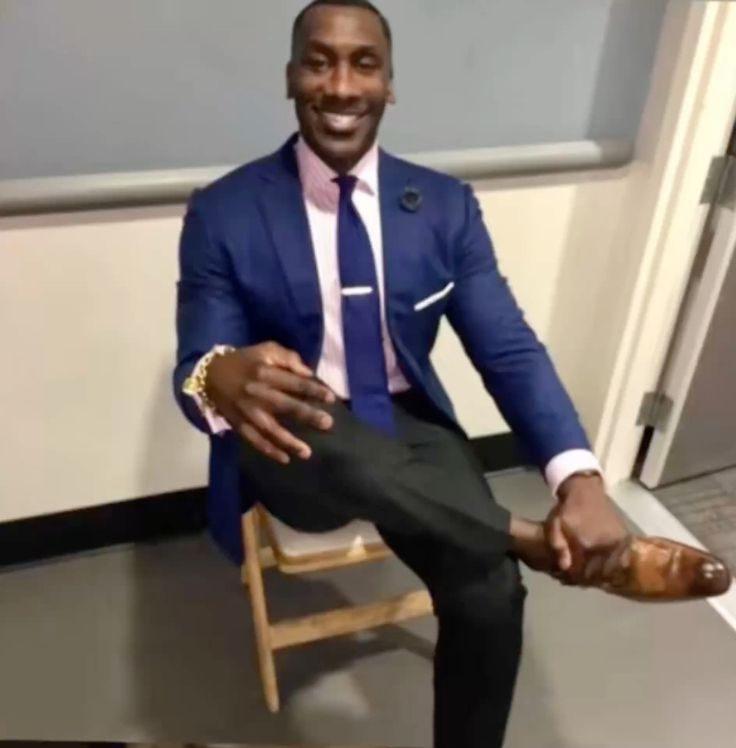 Галерея 3 - Мужчина в костюме №3